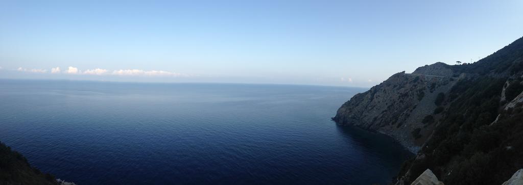 Un Salto Nel Blu Villa Chiessi Exteriör bild