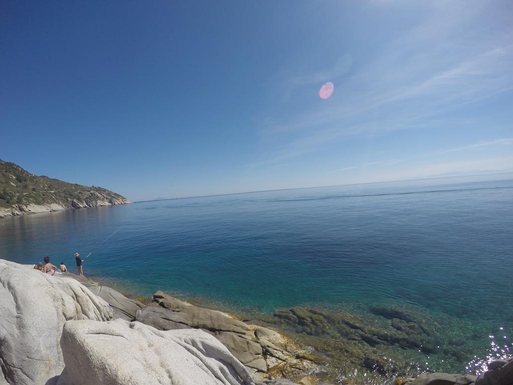 Un Salto Nel Blu Villa Chiessi Exteriör bild